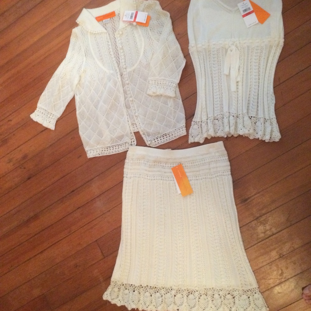 *HP* LUXURY KNIT SUIT by CYNTHIA Steffee NEVER WORN! - Picture 2 of 7